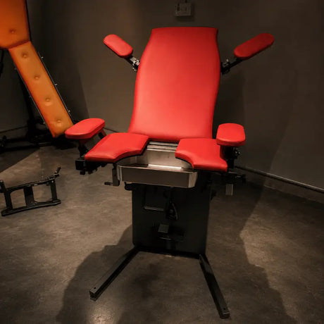 Adjustable gynecological examination table with height and positioning control for medical use

