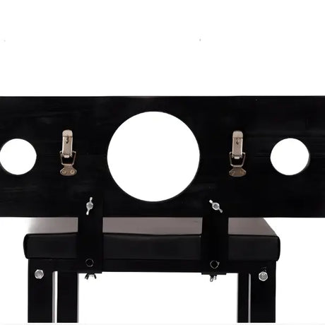 Kneeling stockade restraint bench with adjustable head piece, sturdy frame, and secure positioning design