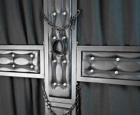 Elegant Noir St. Andrew's cross dimensions and specification reference - BDSM Authority