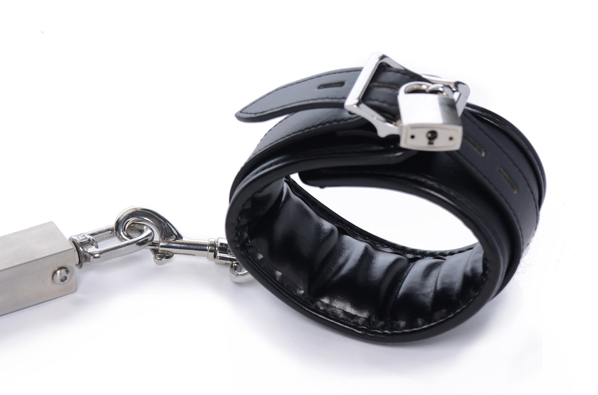 Spreader bar width adjustment hardware of the squat impaler - BDSM Authority
