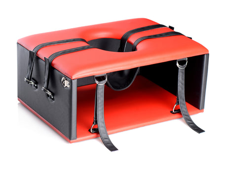 Queening chair wood and metal internal frame detail - BDSM Authority